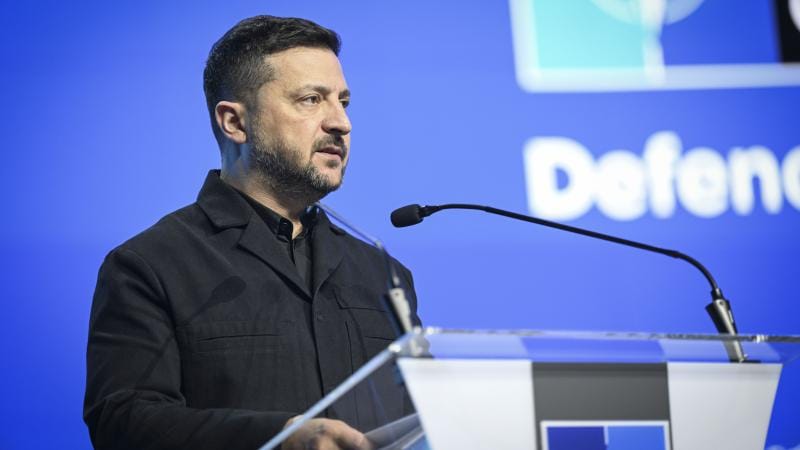 Zelenski: Biz NATO-nun kollektiv müdafiəsinin bir hissəsi olmalıyıq