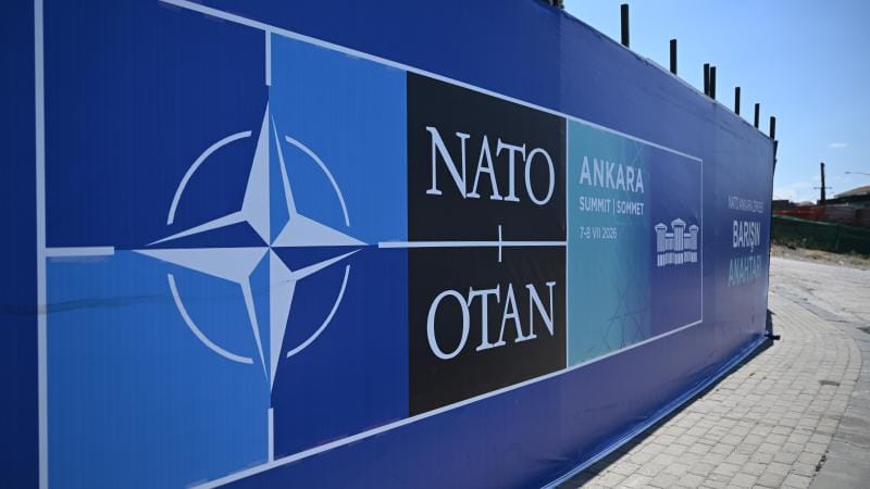 NATO ölkələrinin müdafiə xərcləri 1,8 trilyon dolları ötəcək