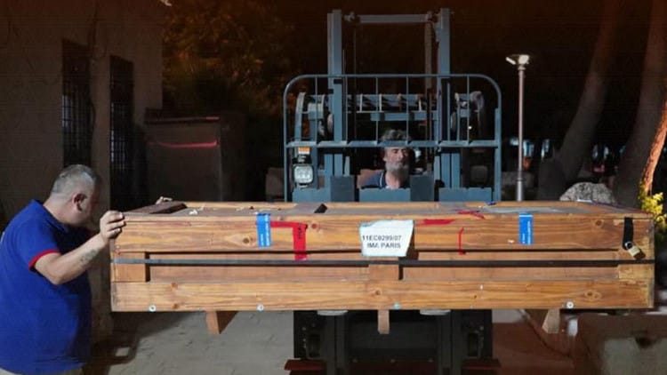 15 il sonra Fransadan Suriyaya 23 tarixi artefakt qaytarıldı