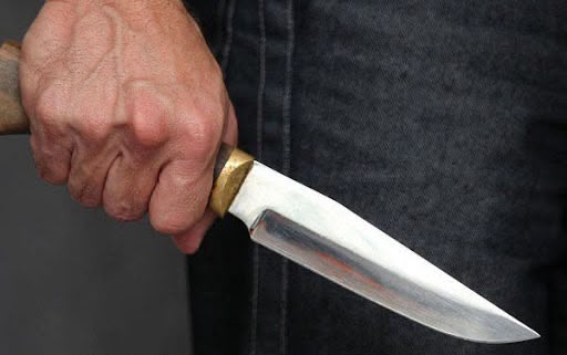 21 yaşlı gənc ürəyindən bıçaqlandı