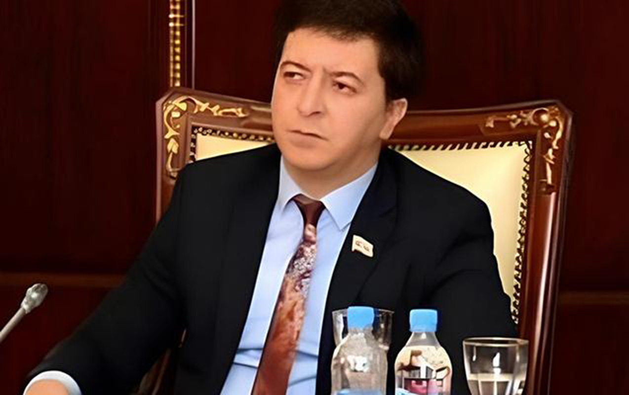 “Heydər Əliyevə pislik etmək istəyənlərin bir qismi zaman-zaman bu parlamentdə oturub”