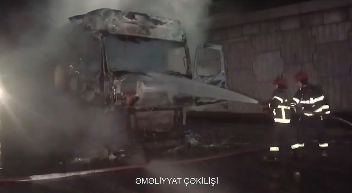 Paytaxtda 31 ton dizel daşıyan yük avtomobili alovlandı - (Video)