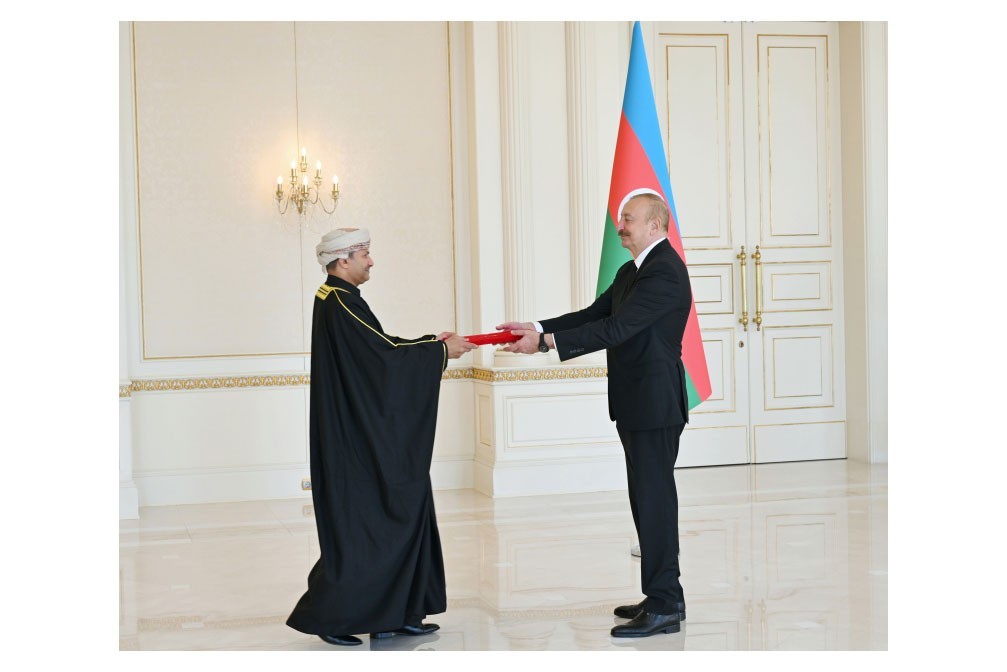 Prezident Omanın yeni səfirinin etimadnaməsini qəbul etdi