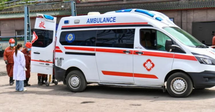 Çində şişirilən qayıq partladı, 7 nəfər həlak oldu