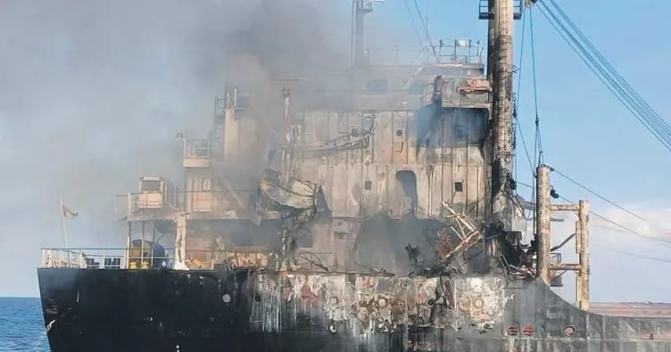 Rusiya yük gəmisinə zərbə endirdi: 5 ölü, 5 itkin