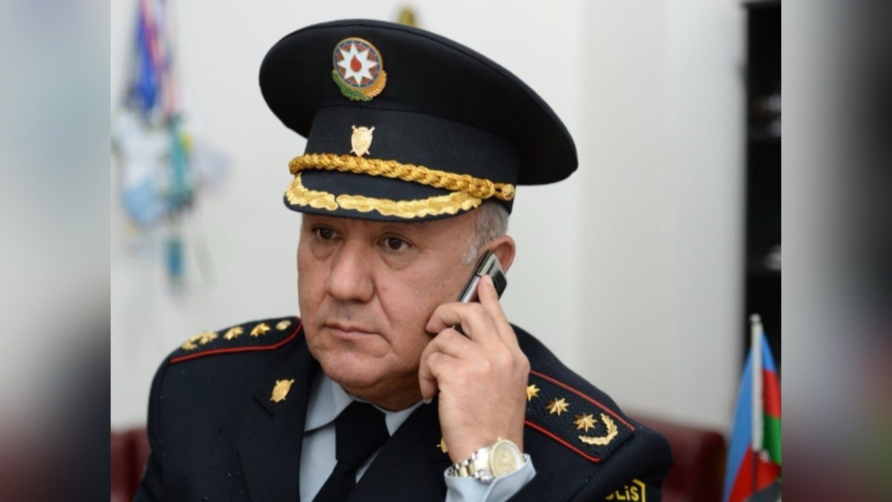 Vaqif Əsədov jurnalistləri belə təbrik etdi – FOTO