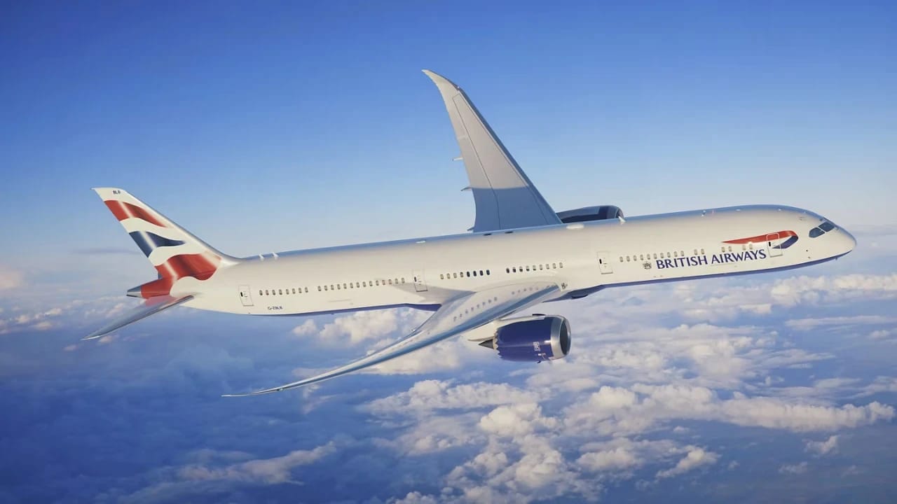 Eyni uçuşda üç pilot zəhərləndi: 10 saatlıq uçuş zamanı təşviş dolu anlar