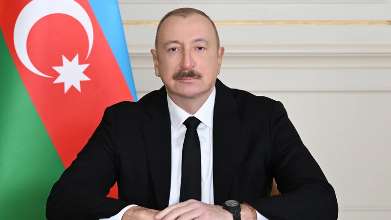 İlham Əliyev Mərakeş Kralını təbrik etdi
