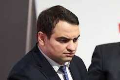 Ermənistanda deputat Narek Karapetyanın evində axtarış aparılıb