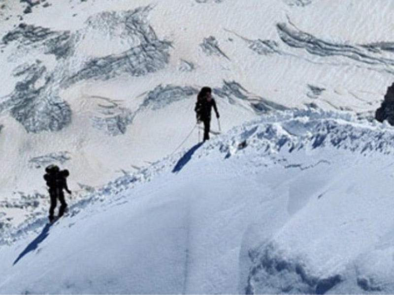Pakistanda qar uçqununa düşmüş alpinistlərin meyitləri tapılıb