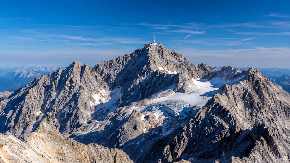 68 yaşlı alpinist Zuqşpitsedə həlak olub