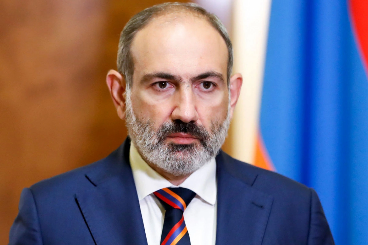 Paşinyan Qırğızıstana səfər edib