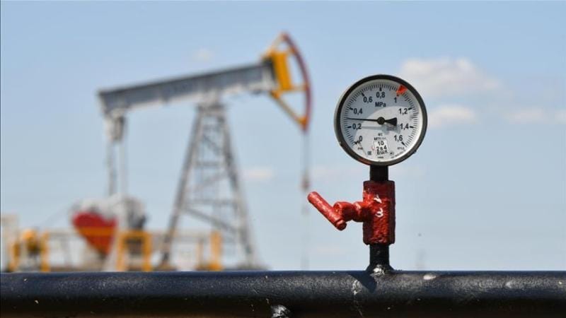Brent markalı neftin bir bareli 83,57 dollardan satılır