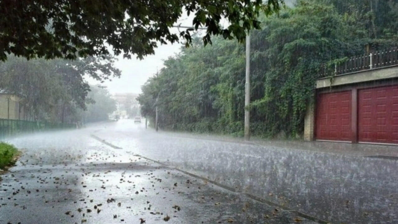 Avqustun 26-da hava dəyişir: Şimşək çaxacaq, leysan yağacaq