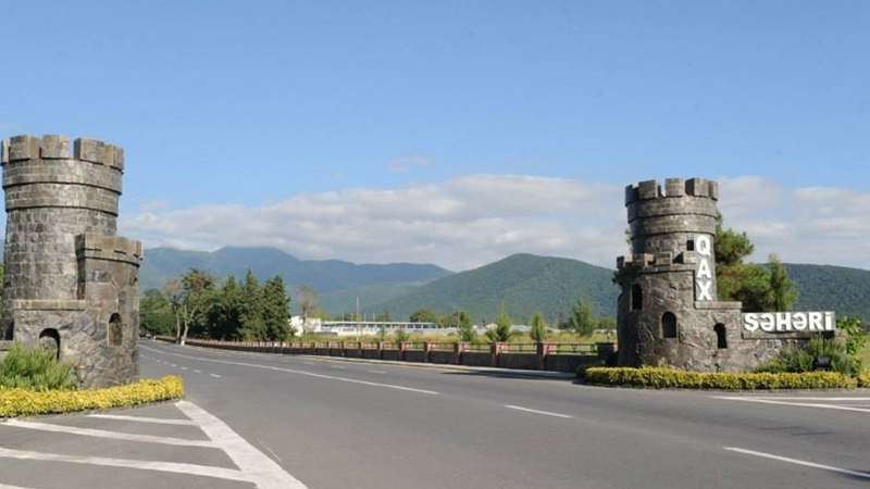 Qaxda 722 min manatlıq yol təmiri - Layihəni 10 manatlıq şirkət icra edəcək