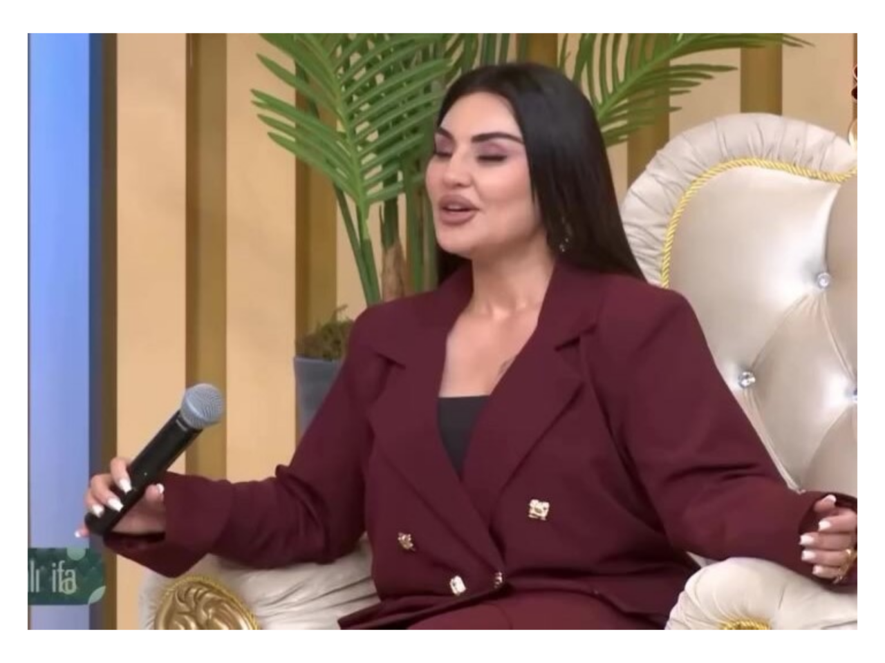 Şəbnəm Tovuzlunun mikrafon tutma məsafəsi müzakirə yaratdı - (Video)