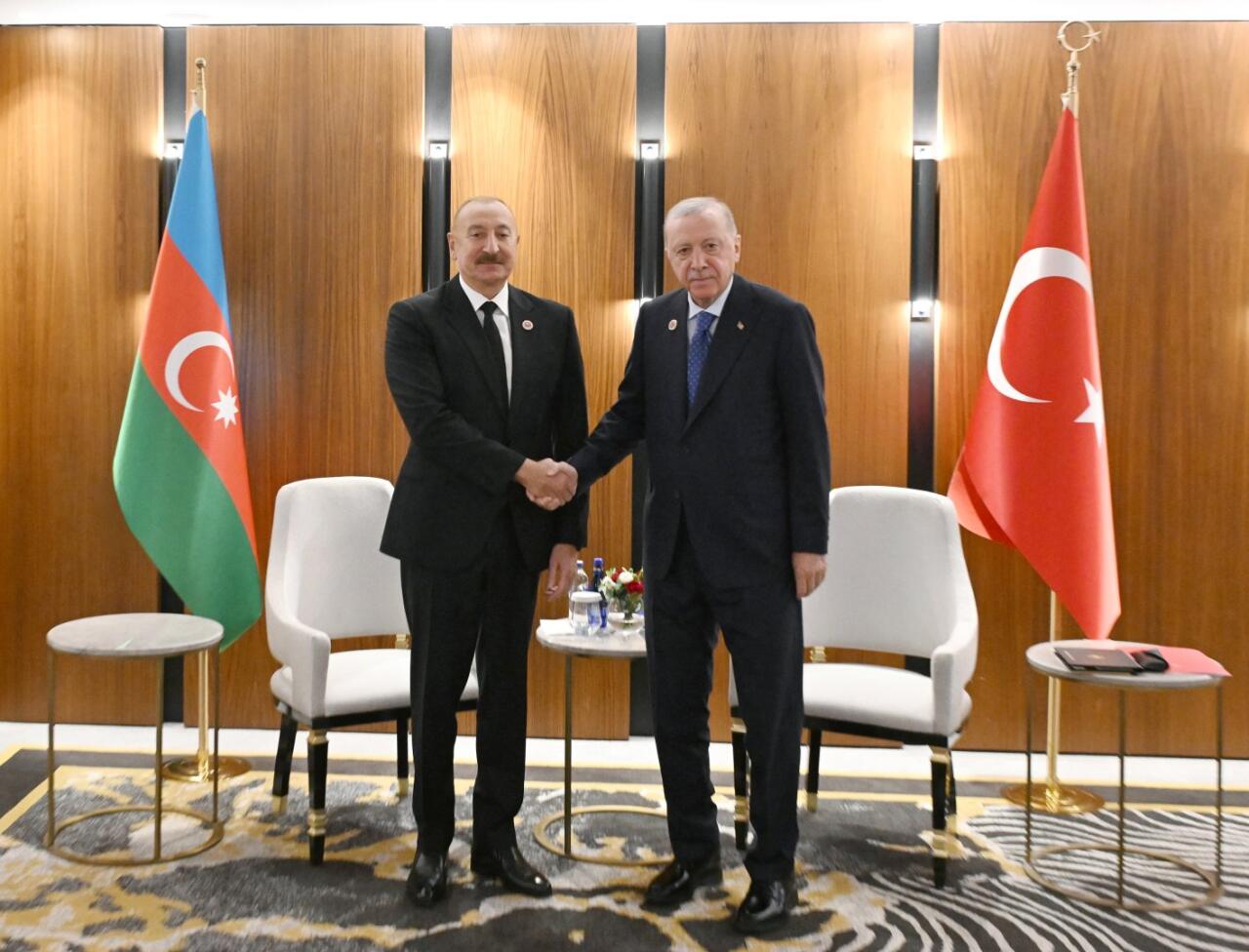 Bişkekdə Prezident İlham Əliyevin Rəcəb Tayyib Ərdoğanla görüşü olub - (Foto)
