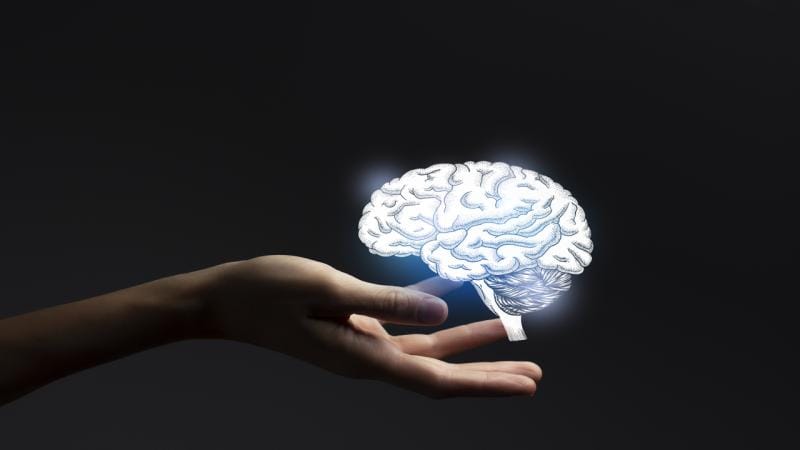 Beyin implantı qitələrarası əmrlə idarə edilib