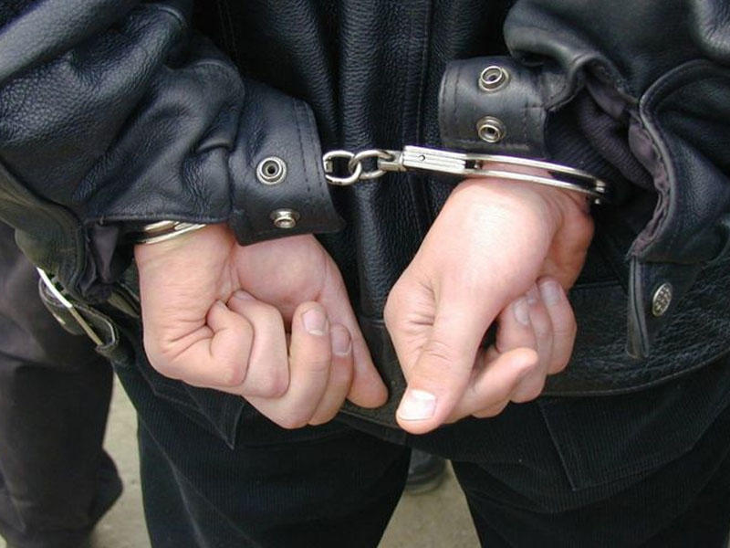 Bakıda 13 yaşlı qız hamilə qaldı, 18 yaşlı oğlan həbs edildi