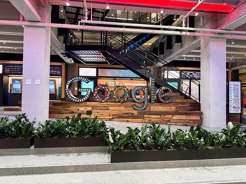 Google-a 403 milyon avro məbləğində nəhəng cərimə
