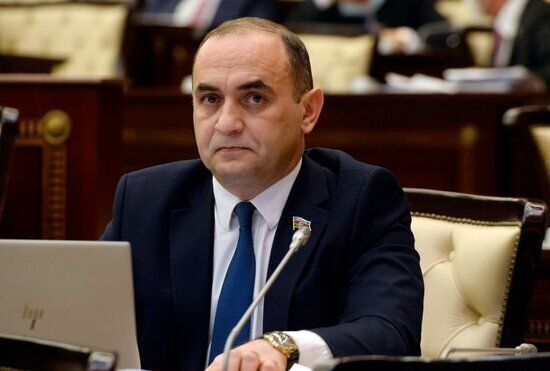 “Adət-ənənə uşağın hüquqlarının pozulmasına bəraət qazandıra bilməz” – Ceyhun Məmmədov erkən nikahlarla bağlı çağırış etdi