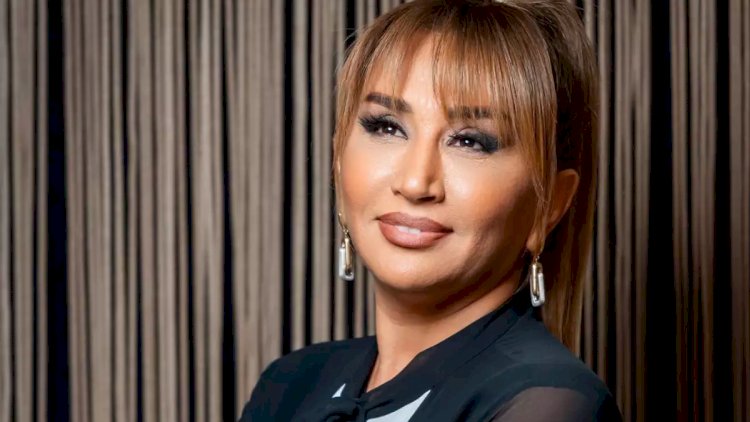 Elnarə Abdullayeva nənə olacaq