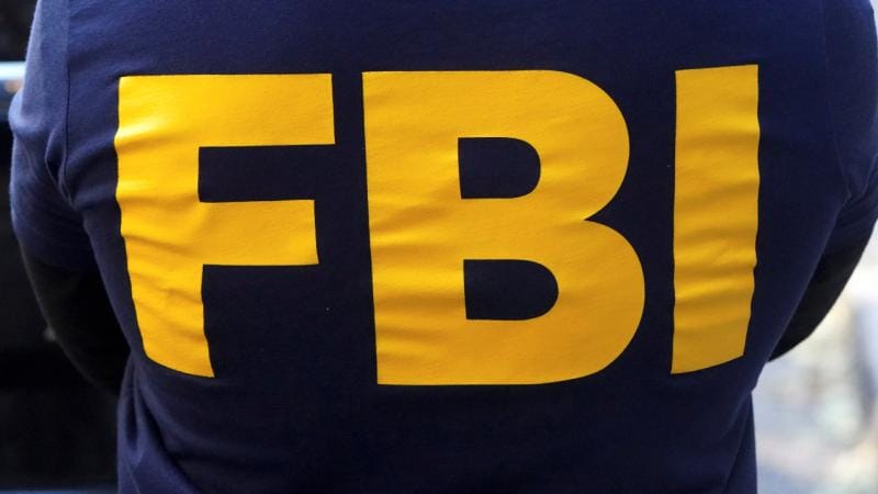 FBI irimiqyaslı məlumat sızmasının nəticələri ilə mübarizə aparır