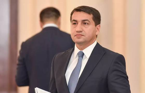 Hikmət Hacıyev: Azərbaycan Ermənistan hökumətini öz cəmiyyətini sülhə hazırlamağa çağırır