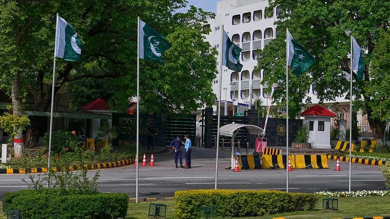 Hindistan və Pakistan sərhəd insidentinə görə diplomatları çağırıb