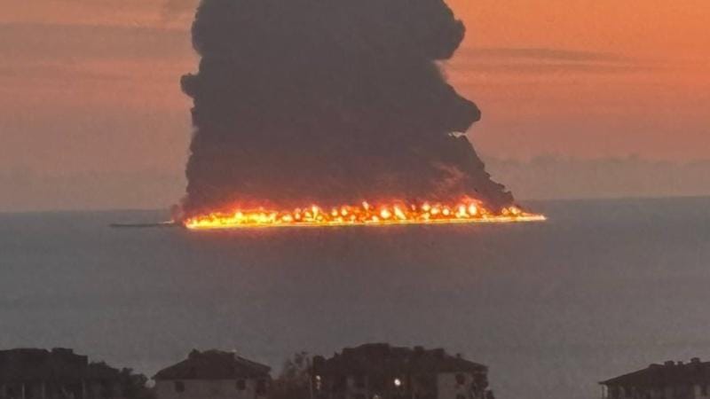 Rusiyanın Qara dəniz sahilləri yaxınlığında tanker yanıb