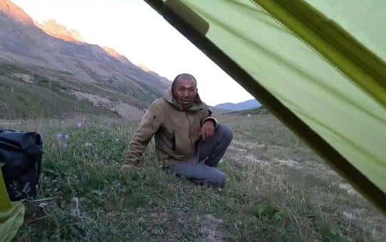 Düşərgə quran qadınlar üçün dəhşətli anlar