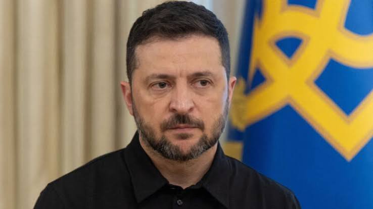 Zelenski: ABŞ Ukraynanı kəşfiyyat məlumatlarını dayandırmaqla hədələyib
