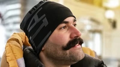 Pəhləvi ailəsini dəstəkləyən musiqiçi edam edilib