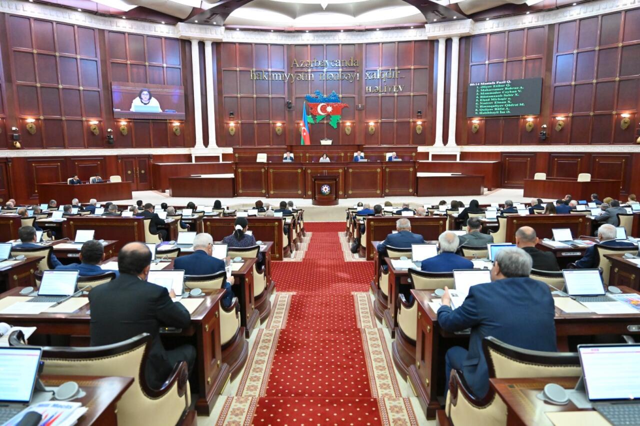 Milli Məclis Prezident İlham Əliyev və Birinci vitse-prezident Mehriban Əliyevaya təbrik məktubu ünvanlayıb