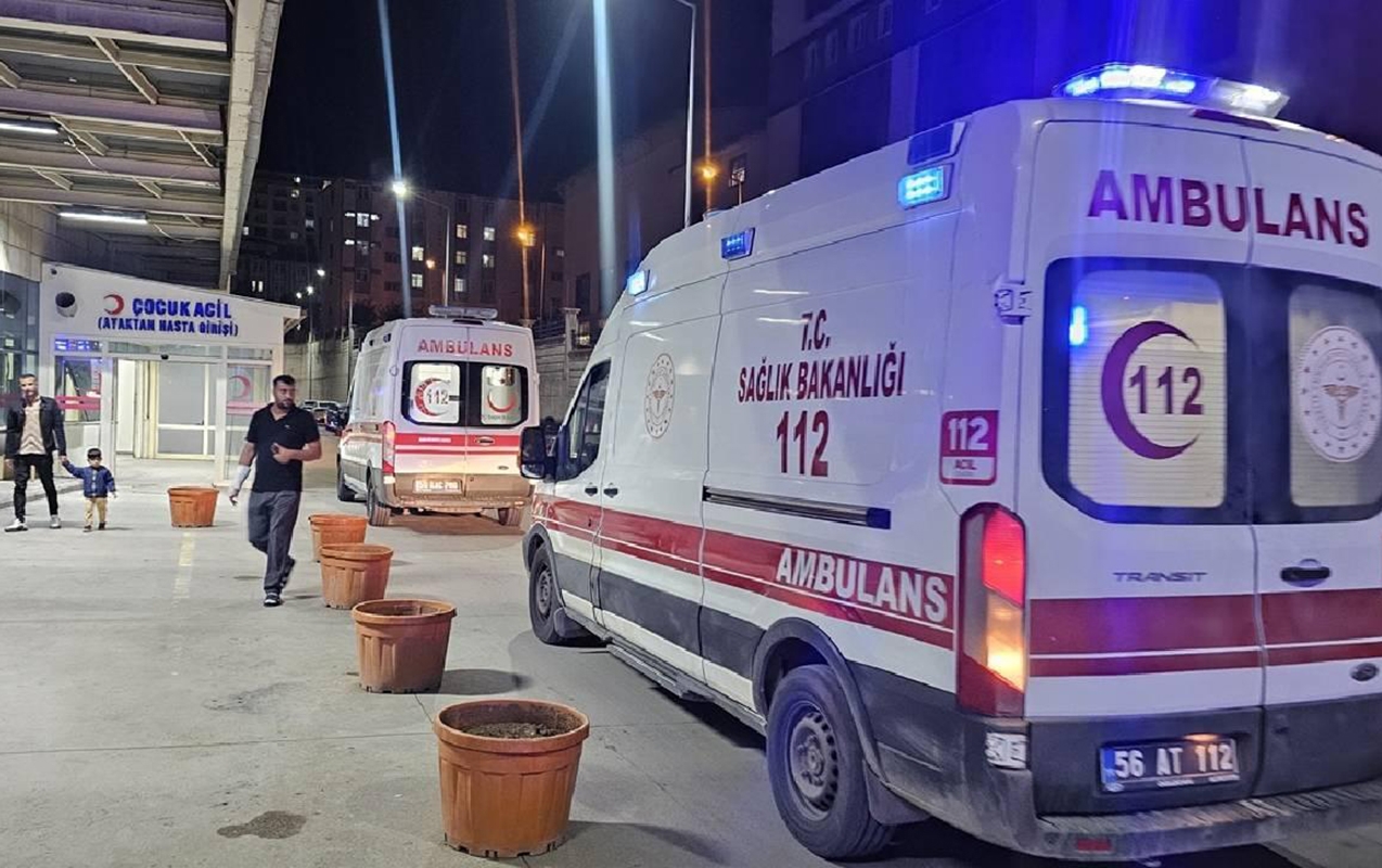 Türkiyədə dönərdən 88 nəfər zəhərləndi - 77-si şagirddir