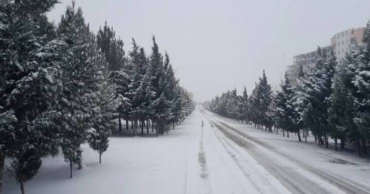Azərbaycanın bəzi ərazilərinə qar yağıb - Faktiki hava