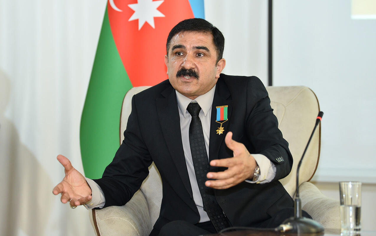 Azərbaycanın Milli Qəhrəmanı Gürcüstanda saxlanılıb