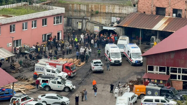 Türkiyədə mədəndə partlayış: 2 ölü, 5 yaralı var - (Video)