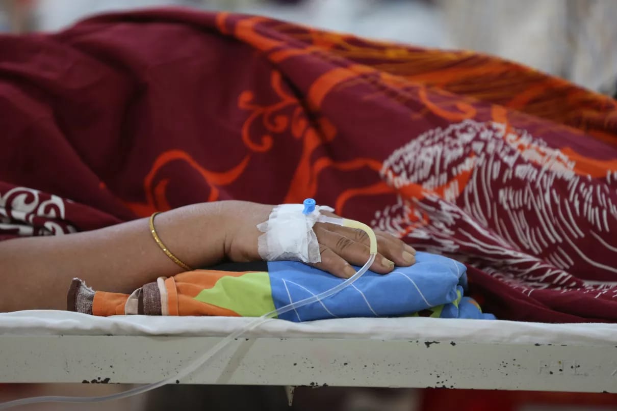 Banqladeşdə son 24 saat ərzində 2249 denqe qızdırması halı qeydə alınıb