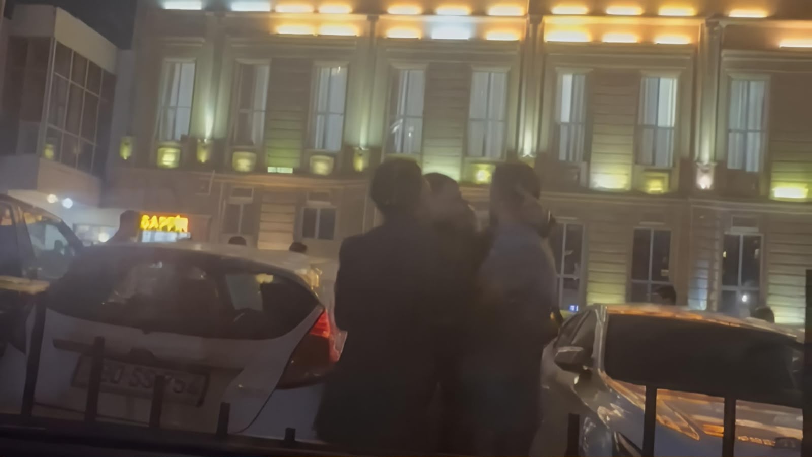 Bakıda şadlıq sarayının qarşısındakı kütləvi davanın TƏFƏRRÜATI