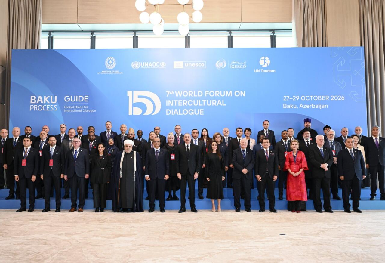 Prezident İlham Əliyev VII Ümumdünya Mədəniyyətlərarası Dialoq Forumunun açılışında çıxış edir - (Foto)