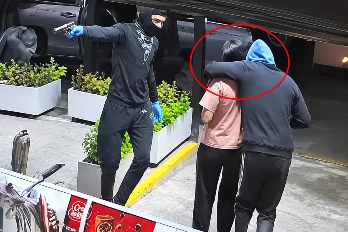 19 yaşlı qızı qaçırdılar, olduğu yer barədə məlumat verənə böyük mükafat vəd edilir