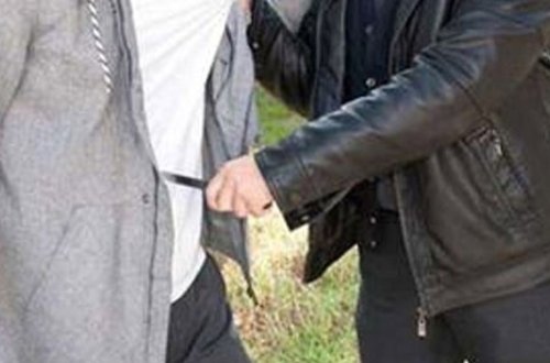 Ata ilə övladlarını qanına qəltan elədi