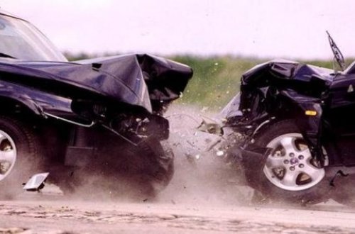 Sumqayıtda ağır qəza - 1 ölü, 2 yaralı