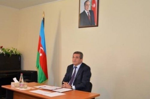 Qaradağın başçısı Süleyman Mikayılovun təhsil maxinasiyası