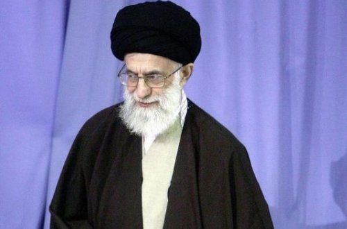 İranın ali liderinin cangüdəni təlim atışları zamanı həlak olub