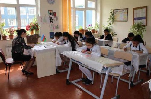 Müəllimlərin işə qəbulu və yerdəyişməsi qaydaları açıqlandı