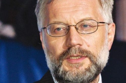 “AG Bank”ın super səhmdarı kimdir?