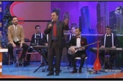 Aktyor bir çox məşhurlarımızı belə parodiya etdi