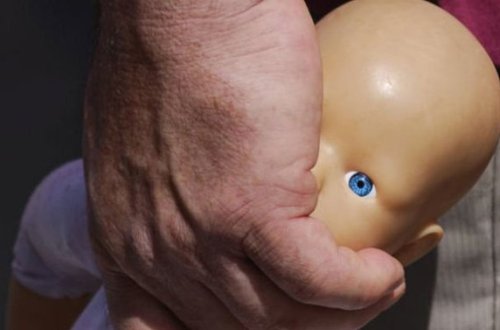 Azyaşlı uşaq öldü